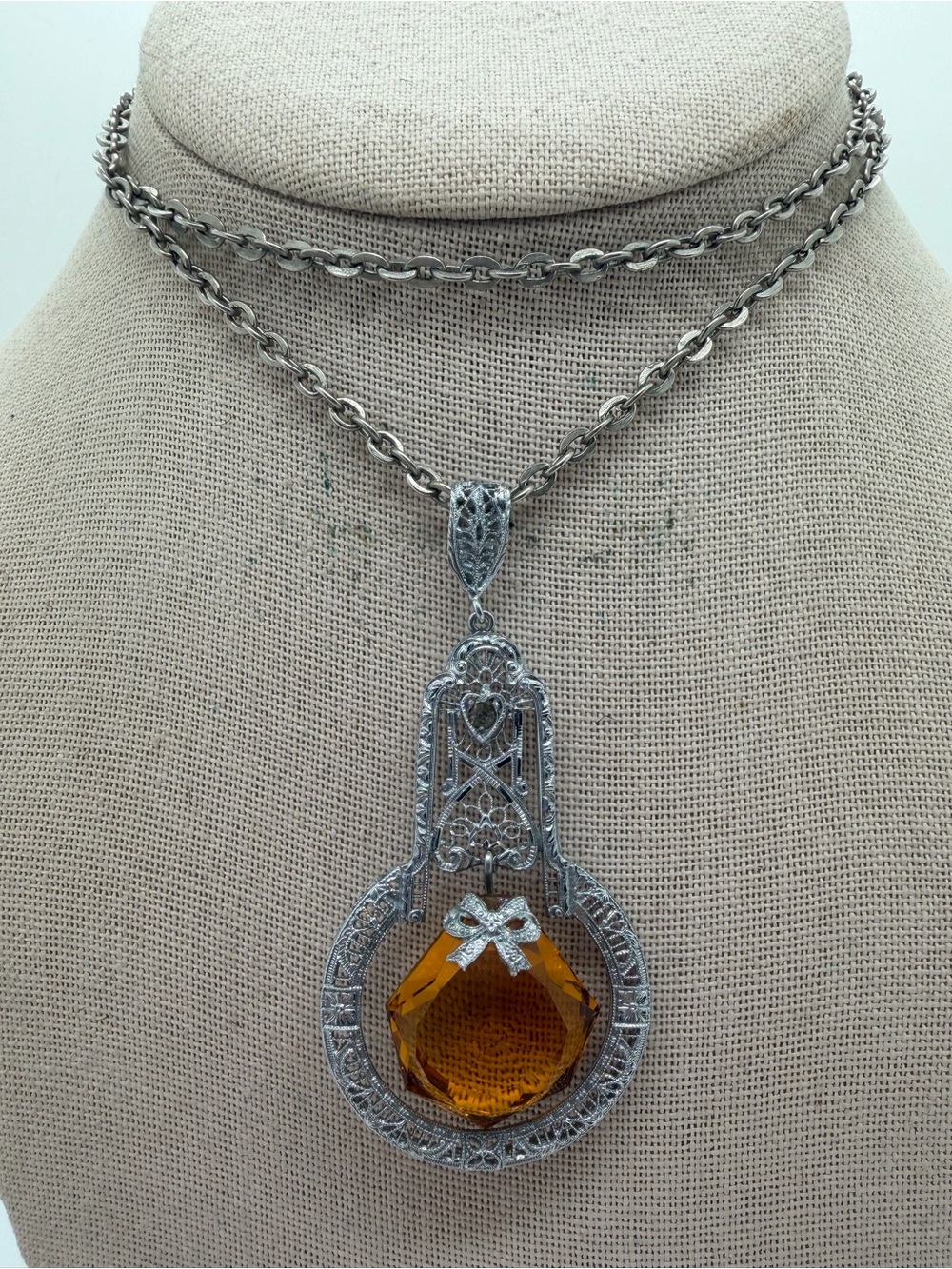 Vintage Rhodium plated filigree necklace
